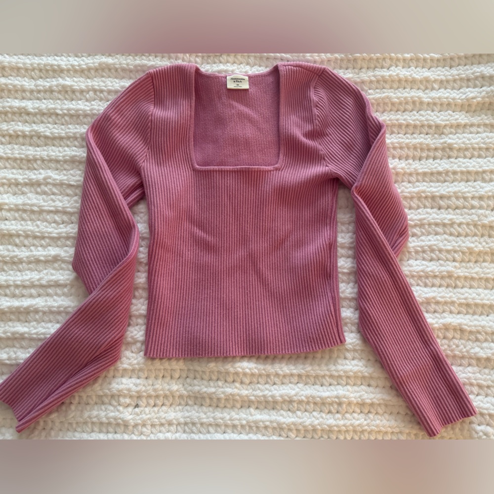 Abercrombie & Fitch Long Sleeve Sweater Crop Top